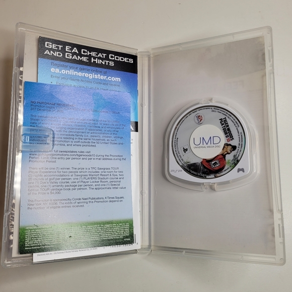 Playstation PSP Tiger Woods PGA Tour 10 Used Video Game - Picture 4 of 5